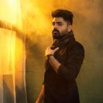 Shirish Sharavanan Instagram - “Look test” 1 Photography @iamvigneshjayakumar Designer @eega_praveen Studio @million_dollar_studios Thanks to @yuvraj_ganesan @shanmuga__priyan @conzeptnoteoff