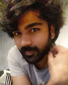 Shirish Sharavanan Instagram - #cozy #sundayvibes #growinghair 🤪