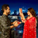 Shivaleeka Oberoi Instagram - My moon, my sun, my stars & everything beyond! ❤️🌌 Fasting for each other on our first Karvachauth while looking like a snack. 😝🍟🍕 Happy #Karwachauth to you all 🌕✨
