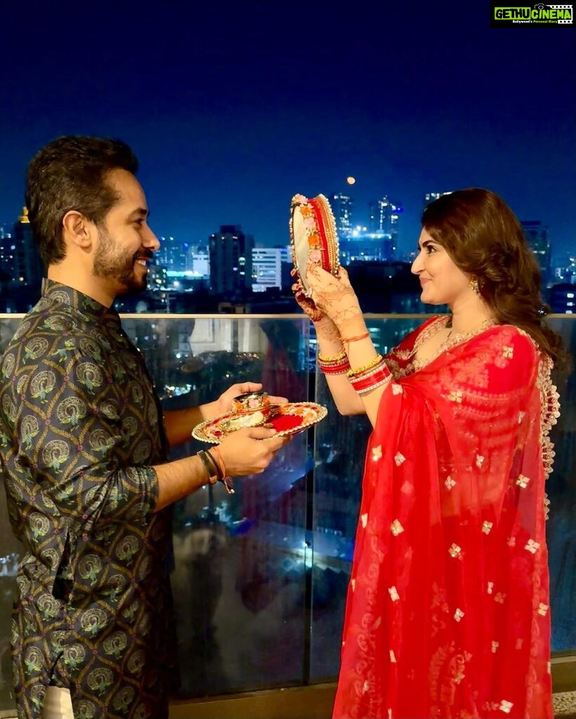 Shivaleeka Oberoi Instagram - My moon, my sun, my stars & everything beyond! ❤️🌌 Fasting for each other on our first Karvachauth while looking like a snack. 😝🍟🍕 Happy #Karwachauth to you all 🌕✨