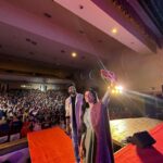 Shivani Baokar Instagram - 'लवंगी मिरची' मालिकेच्या कलाकारांसोबत सख्यांचा Sweet Selfie Moment !🤳🥰 #ZeeMarathi #MeMarathiZeeMarathi #उत्सवनात्यांचा #LavangiMirchi #SelfieTime #PicOfTheDay