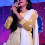 Shivani Baokar Instagram - समोरचा जेवढा खट अस्मी तेवढी तिखट.... नवी मालिका 'लवंगी मिरची' आपली दुपार, झी मराठी दुपार 13 फेब्रुवारीपासून दु. 1 वा. झी मराठीवर. #ZeeMarathi #LavangiMirchi #ZeeMarathiDupar #MarathiSerial लोकमत सखी मंच #UtsavNatyancha #Zeemarathi #lokmatsakhimancha