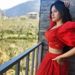 Shivani Baokar Instagram - Main character vibes ❣️ #style #happy #photo #life #nature #insta #cute #viral #likesforlike #model #music #travel #memes #explorepage #liker #girl #explore #selfie #india #beauty #k #lfl #trending #likeback #following #loveyourself #lifestyle #tiktok #photoshoot #photographer Dress @howwhenwearclothing