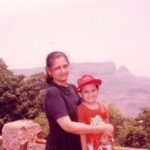 Shivani Baokar Instagram - Happy birthday Aai! Thanks for lending ten percent of your genes to me 🤪 Chaahata Kitna Tumko Dil Tum Nahin Jaante ❤️🫶🏼🎶