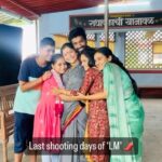 Shivani Baokar Instagram - It’s a last goodbye from Lavangi Mirchi team to all our fans and supporters.. You all stood by us from the day one and finally its a wrap.. Thank you soo much for your support, love and affection! सप्रेम ♥️🙏🏻♥️ Video edit : @samir_kapure #zeemarathi #serial #lavangimirchi #LM #zeedupar #actor #actorslife #marathiactor #marathiceleb #celeblife #dailysoap #shoot #shootlife #shootingscenes #television #shivanibaokar #mithilapatil #shrujaprabhudesai #prernakhedekar #tejasmahajan #ankitmhatre #tusharghadigaokar #shardulapte #samidhaguru #paritelang #dnyaneshwadekar #sangeetkulkarni #tanmay_jakka #TanmayDJakka
