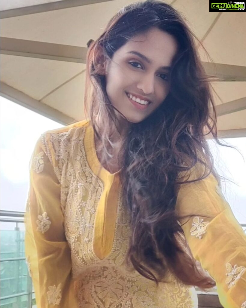Shivani Baokar Instagram - Hey!