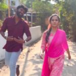 Shivani Baokar Instagram - आम्ही तुमचं चॅलेंज स्विकारलंय आणि गाणं गाजवलंय ... अधिपती आणि अक्षरा पुढचं चॅलेंज कोणाला देताय ? ‘तुला शिकवीन चांगलाच धडा’ 13 मार्चपासून, सोम ते शनि, रात्री 8 वा. #ZeeMarathi #TulaShikvinChangalachDhada #NewSerial #MarathiSerial