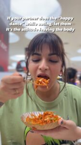 Shivani Jha Instagram - Apna almost roz ka hai @bee_vani_ Food instagram couplegoals godiloo