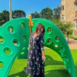 Shivani Jha Instagram - Mujhe kuch zaruri kaam se Bahot ameer hona hai #shivanijha #happydussehra