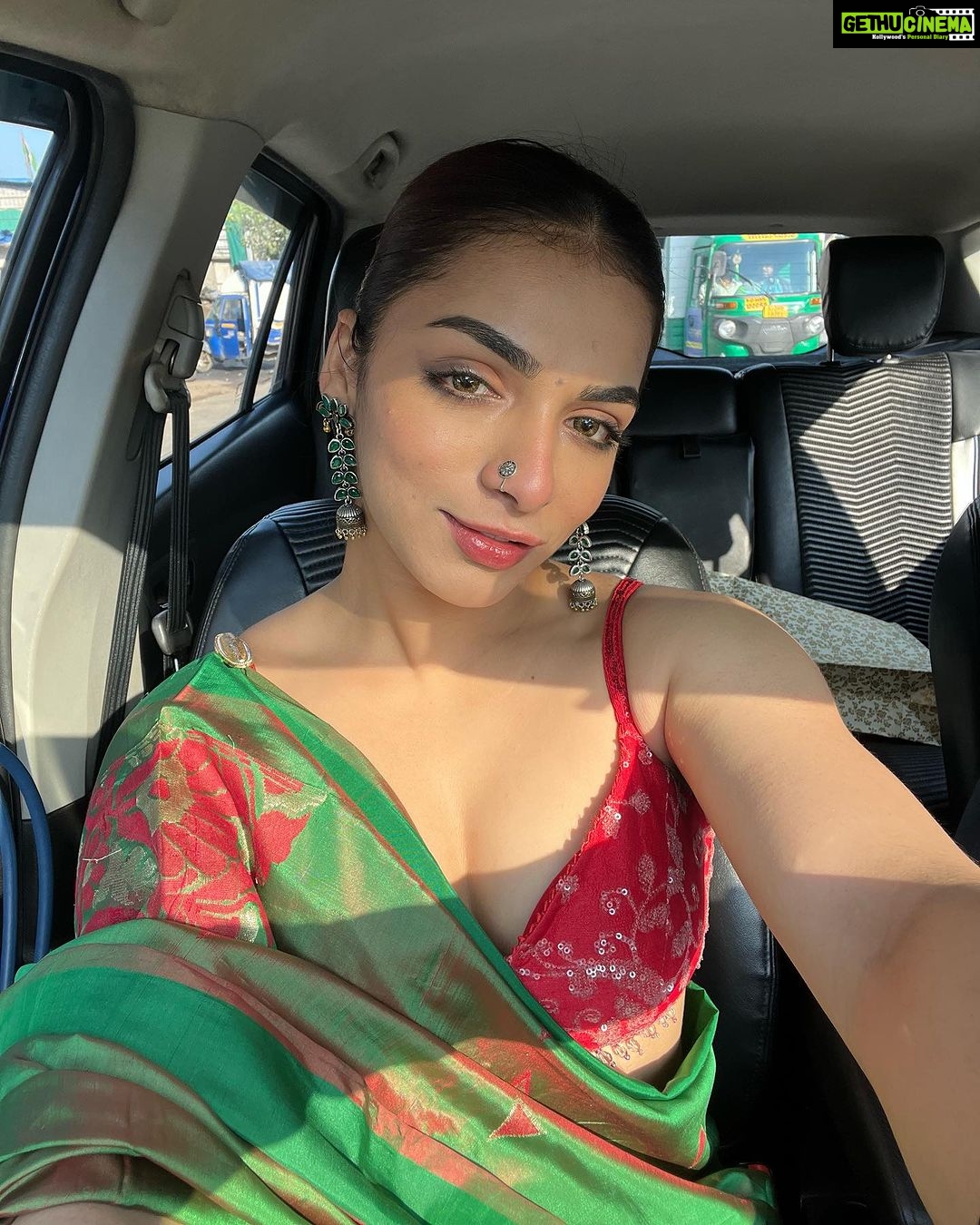 Shivani Jha Instagram - Humesha special banke raho, Aam banoge toh log aachar bana denge.