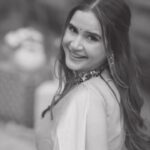 Shivshakti Sachdev Instagram - दिवाली Mere Sang🪔 #diwali #festivals #diwalidecorations #outfits #outfitinspiration #ootd #indian #indianwear #indianwear #saree #sareelove The Westin Mumbai Powai Lake