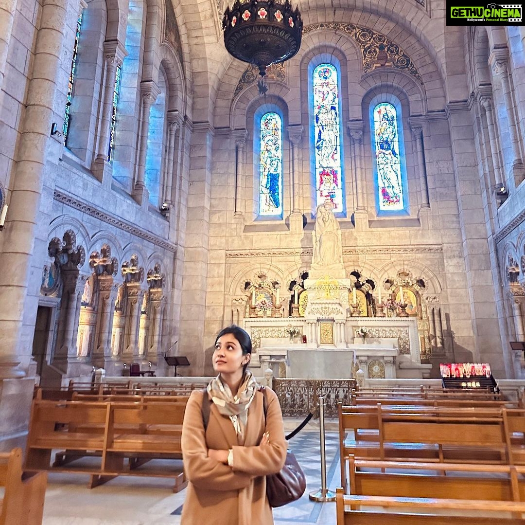 Shraddha Dangar Instagram - Sacre Coeur - La Basilique du Sacré Cœur de Montmartre