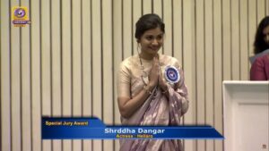 Shraddha Dangar Instagram - . 23-12-2019 .

Words can not describe this day 🏆 
#66thnationalawards 
#juryaward 
#hellaro
#nationalawards #66thnationalfilmawards #bestactress #juryaward #hellarothefilm #bestfeaturefilm #2019 #cinema #films #actor #bigday #manjhari #character