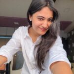 Shraddha Dangar Instagram - SunDAY🤍🤌🏻