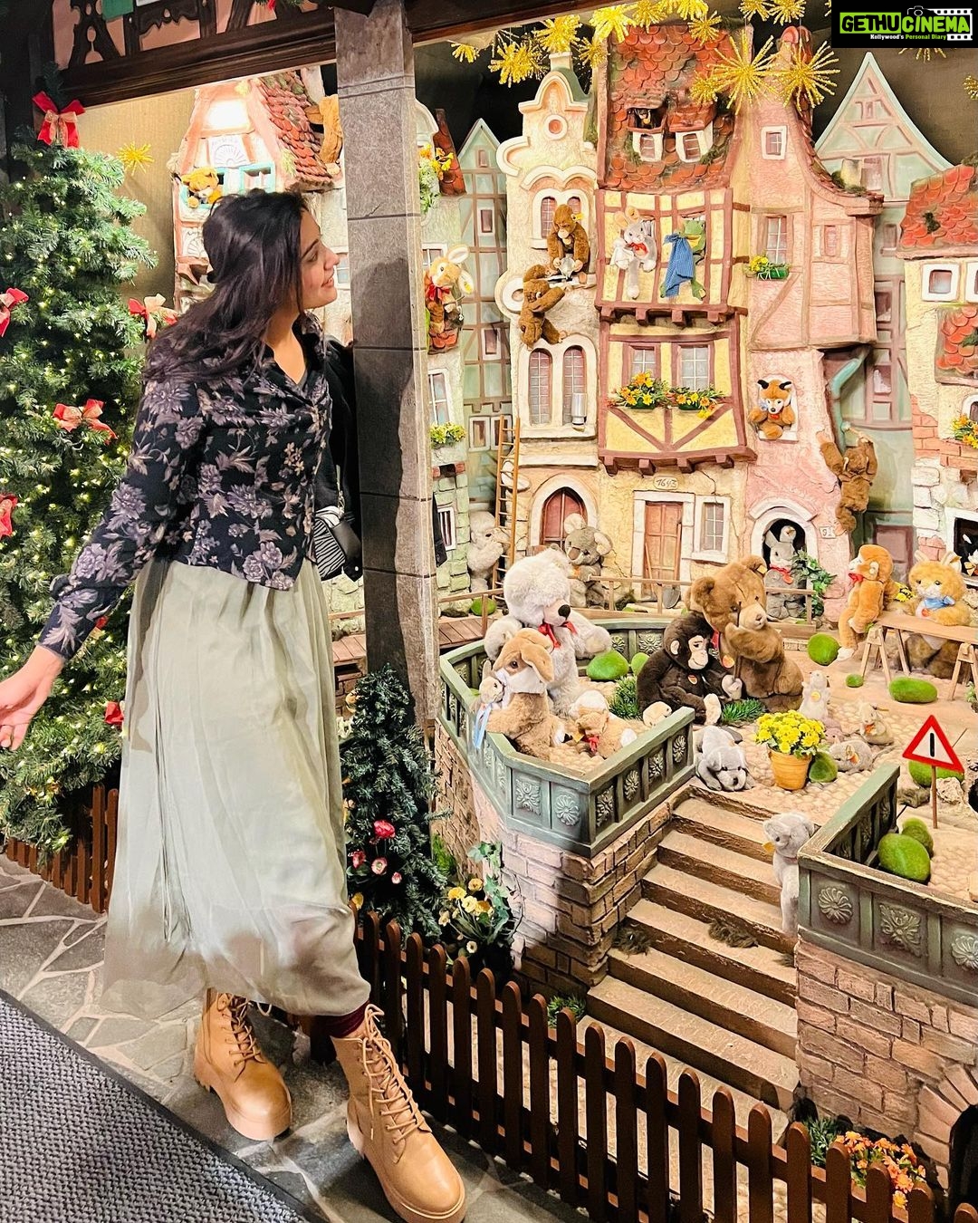 Shraddha Dangar Instagram - Rothenburg 🤍 This town looks like it’s straight out of a fairytale book🥹 Favourite till now🤌🏻 Rothenburg ob der Tauber