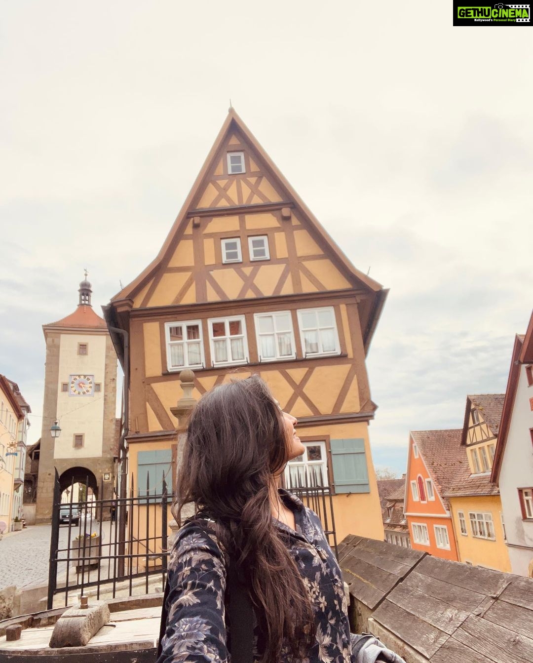 Shraddha Dangar Instagram - Rothenburg 🤍 This town looks like it’s straight out of a fairytale book🥹 Favourite till now🤌🏻 Rothenburg ob der Tauber