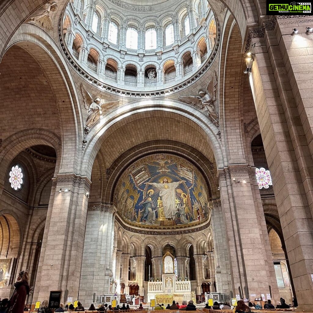 Shraddha Dangar Instagram - Sacre Coeur - La Basilique du Sacré Cœur de Montmartre