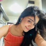 Shraddha Dangar Instagram - Sundays are for………???🌸 Selfies ? Self care? Or smiles???
