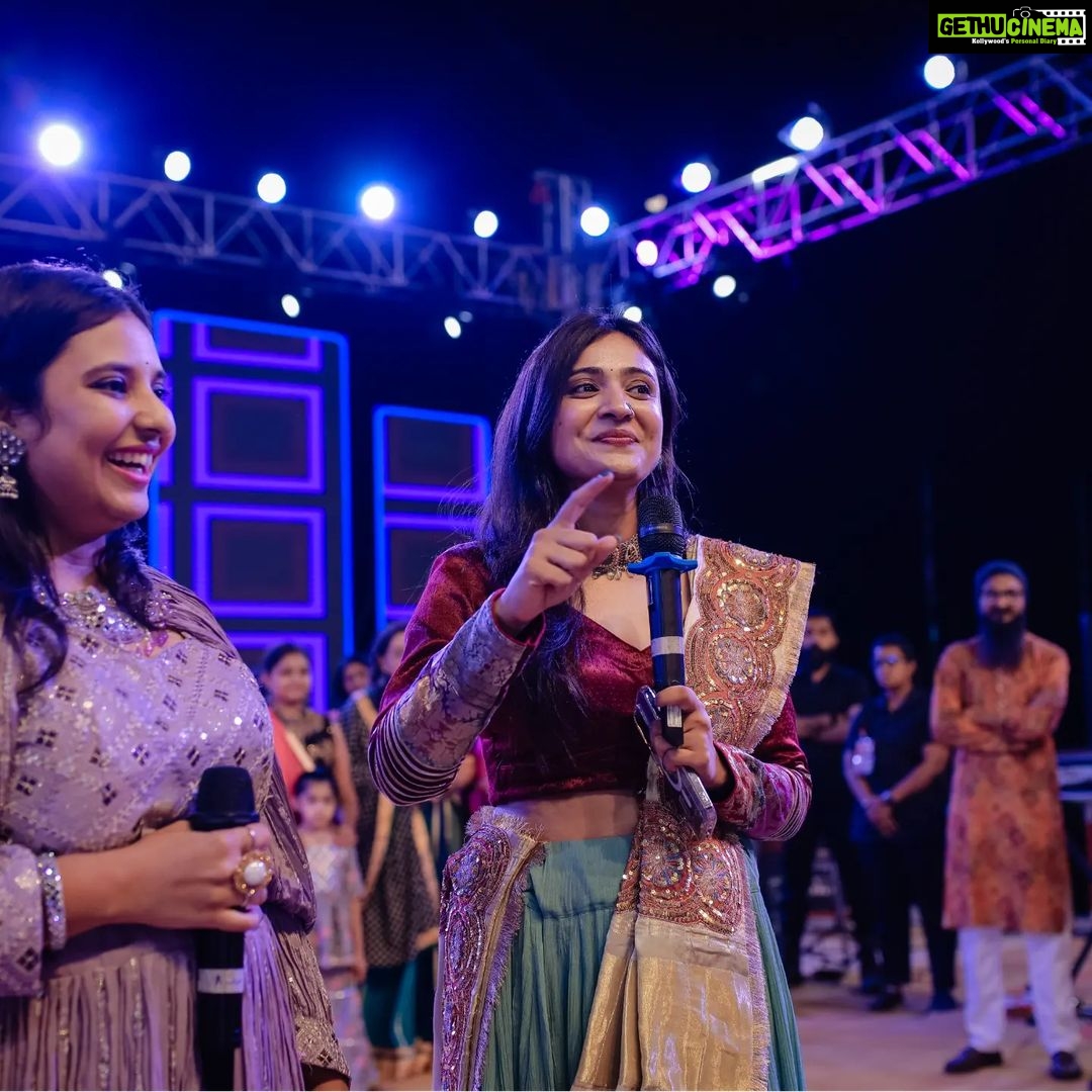 Shraddha Dangar Instagram - Memorable moments of @divine_rasotsav with @shraddhadangar_official of 8th garba night #shraddhadangar #divinerasotsav2023 #divinerasotsav #navratri #navratri2023 #rajkot #rajkotinstagram Smart City Rajkot