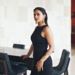 Shraddha Srinath Instagram - For #Irugapatru promotions Photograph by @tarunkoliyot Wearing @houseofthreestudio Jewellery @papapants at @t.tattle Styled by @sapnapius Make up @purpleparrot.makeup Hair @kammarishivarajchary Assisted by @shivu.bm.549 Managed by @vidhyaabreddy