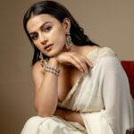 Shraddha Srinath Instagram - Photos by @kiransaphotography and team Outfit @lathaputtanna Accessories @creativegemsandjewels Styled by @shefalideora_ Hair and make up @aashna_shah Assisted by @shivu.bm.549 Managed by @vidhyaabreddy