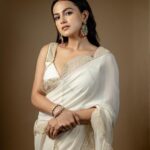 Shraddha Srinath Instagram - Photos by @kiransaphotography and team Outfit @lathaputtanna Accessories @creativegemsandjewels Styled by @shefalideora_ Hair and make up @aashna_shah Assisted by @shivu.bm.549 Managed by @vidhyaabreddy