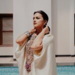 Shraddha Srinath Instagram - Shot by @nikileshwar Outfit @prishostore @dipublicrelations Jewels @sachdeva.ritika Stylist @shreejarajgopal Make up @purpleparrot.makeup Hair @priyahairandmakeup_ Assisted by @shivu.bm.549 Managed by @vidhyaabreddy