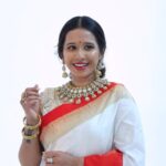 Shreya Bugde Instagram - श्रेयाचे नवरात्रीच्या नवरंग फोटोशूटचे काही धमाल #BTS क्षण. साजरी करूया नवरात्र तुमच्या लाडक्या कलाकारांसोबत. #celebrateNavratra #ZMFestivals #Zeemarathi