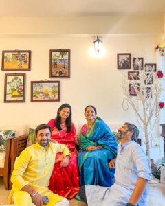 Shreya Bugde Instagram - सण , साज , शृंगार , सहवास , समाधान .....सुख ❣️ 

#शेठमंडळी 😉