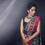 Shreya Bugde Instagram - “To me clothing is a form of self expression, there are hints about who you are in what you wear.” - Marc Jacobs For: @aartexpo @aartexpo presents handloom designers & weavers exhibition & sale. Date :1st, 2nd and 3rd June 2023, showcasing sustainable & eco-friendly products of artisans, weavers & designers from all over India. Venue : Valecha Hall, Juhu. Time : 10:30am to 8pm Do visit us ! Saree : @lajushaparia 📸: @rachitvoraphotography RV Studio