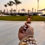 Shreya Bugde Instagram - Friends ,Sun, Sand & Sea ….that sounds like summer to me ….. … 🌊 ☀️ 🩱🍹 🐚🌈☕️🍻🥂🍾🧉 💃 🕺🏻