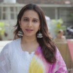 Shreya Bugde Instagram - 83% who died in car accidents in India were not wearing Seatbelt. Use Seatbelt and be Safe. An Initiative by Sangli Police @sanglipoliceofficial Sponsored by M/s. B. G. Chitale @chitaledairy Narrator - Shreya Bugde Sheth @shreyabugde Created by- Dream Workers @dreamworkersindia Director - Ali Shah @ali_shah0628 Editor - Aaditya Prasad @adimaanav Camera & Creative - V. Shoaib @shoaib_shaukat Casting - Sagar Chougule @sagarschamp Concept - V. Shoaib @shoaib_shaukat & Mansing Shinde @mansing_shinde Writer - prashant Nanaware @nprashant Actors - Santosh Bhosale @samb_7293 Drone - Sachin Pawar @sachinpawar_photography Production - Mansing Shinde @mansing_shinde Assistants - Prathamesh More @dop.prathamesh_more_ Special mention - The crew of Dream Workers who are not on Instagram but are an integral part of the team. Thank you Sangli Police officials & Chitale Dairy family for your support. Sangli Miraj Kupwad