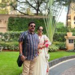 Shreya Bugde Instagram – What is known as romance & love in novels is actually commitment & sacrifice in real life. Your story is a timeless & beautiful example of what it takes to be husband & wife.
May what you have together just keep growing in beautiful ways!!!!
Happy 42nd wedding anniversary baba & mumma ! ♥️ & mumma ,rightly so like your new Ink conveys ,the secret to happiness is FLOWING with the FLOW & not forcing #anugachatupravaham 😘 stay madly & deeply in love forever!

#momgotinkedtoo
#anugachhatu_pravaham 
#flowwiththeflow 
#letloveflow