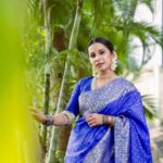 Shreya Bugde Instagram - उत्सव नात्यांचा ..सण दसऱ्याचा ‘ आज दु :१२ वा आणी सं :६ वा फ्क्त आपल्या @zeemarathiofficial वर 📸: @nageshwarang MUA : @amitsawantofficial Hair: @hair_artist_sarojjanallu