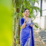 Shreya Bugde Instagram - उत्सव नात्यांचा ..सण दसऱ्याचा ‘ आज दु :१२ वा आणी सं :६ वा फ्क्त आपल्या @zeemarathiofficial वर 📸: @nageshwarang MUA : @amitsawantofficial Hair: @hair_artist_sarojjanallu