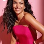 Shriya Pilgaonkar Instagram - #ZeeZestDigitalCoverStar Back-to-back OTT releases have thrown actor Shriya Pilgaonkar in the spotlight and people have indeed taken notice. The success of her character, Kashaf Quaze, in Guilty Minds has to be addressed. She acknowledges that it was a dream character to portray in her career. “It's so interesting when writers don't look at you in a one-dimensional way, a limitation when women characters are being crafted for the screen. But Guilty Minds, allowed me to understand myself better as an actor and to explore myself purely because of how beautifully complex Kashaf was. She was strong and vulnerable at the same time. For me, building that character was a very beautiful experience,” @shriya.pilgaonkar deep dives. Shriya is wearing a stunning new timepiece from Titan, which seamlessly blends classic elegance with a touch of fashion in blue. #FindYourJoy For the full cover story log on to zeezest.com Credits: Creative Consultant: @mitrajitb Photographer: @kunalgupta91 Watch Partner: @titanwatchesindia Stylist: @yuktisodha Makeup: @makeupandhairbyshruti Hair stylist: @darshana.mule Artist Reputation Management: @kpublicity @bhavikak27 Outfit: @_otherlabel @ishhaara @outhousejewellery @timelessjewelsby_s @misho_designs @londonrag_in