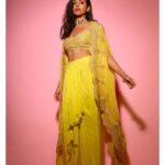 Shriya Pilgaonkar Instagram - 🪔 @palashsverma • @bombaebyaisha @toraniofficial • @sachdeva.ritika #Diwali