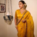 Shriya Pilgaonkar Instagram - 🪔💛 🙏🏼 दिवाळी फराळ excitement max ! Photos @palashsverma Styled by @bombaebyaisha Hair @darshana.mule Makeup - 🙋🏻‍♀️ Wearing @raw_mango Earrings @curiocottagejewelry #Saree #Rawmango #Diwali #Ootd #Indian #Traditional #stylefile #ShriyaPilgaonkar #Yellow