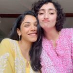 Shriya Pilgaonkar Instagram – लज्जा से मरे रे ये जिया पिया…🍯

@sanjeeta11 boo💛💖