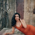 Shriya Pilgaonkar Instagram - 🧶📸@bharat_rawail @bombaebyaisha x @abhishekindu #Portraits #onthego #Raw #ShriyaPilgaonkar #bharatxshriya
