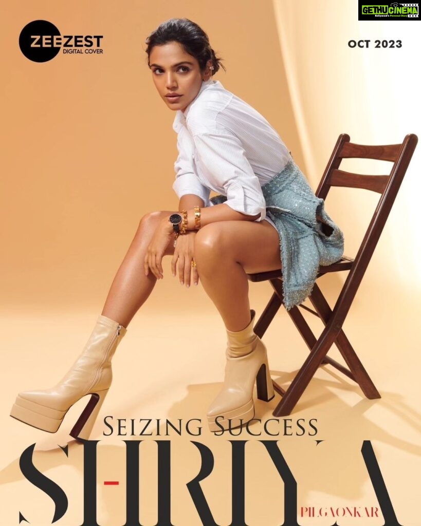 Shriya Pilgaonkar Instagram - #ZeeZestDigitalCoverStar Back-to-back OTT releases have thrown actor Shriya Pilgaonkar in the spotlight and people have indeed taken notice. The success of her character, Kashaf Quaze, in Guilty Minds has to be addressed. She acknowledges that it was a dream character to portray in her career. “It's so interesting when writers don't look at you in a one-dimensional way, a limitation when women characters are being crafted for the screen. But Guilty Minds, allowed me to understand myself better as an actor and to explore myself purely because of how beautifully complex Kashaf was. She was strong and vulnerable at the same time. For me, building that character was a very beautiful experience,” @shriya.pilgaonkar deep dives. Shriya is wearing a stunning new timepiece from Titan, which seamlessly blends classic elegance with a touch of fashion in blue. #FindYourJoy For the full cover story log on to zeezest.com Credits: Creative Consultant: @mitrajitb Photographer: @kunalgupta91 Watch Partner: @titanwatchesindia Stylist: @yuktisodha Makeup: @makeupandhairbyshruti Hair stylist: @darshana.mule Artist Reputation Management: @kpublicity @bhavikak27 Outfit: @_otherlabel @ishhaara @outhousejewellery @timelessjewelsby_s @misho_designs @londonrag_in