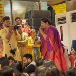 Shriya Pilgaonkar Instagram – I’m still in trance after this divine evening 🧡A full house of legends performing for Bappa 🙌🏼🙏🏼Thank you for being such gracious hosts @shankar.mahadevan @sangeeta.mahadevan @shivammahadevan @siddharth.mahadevan