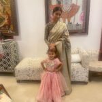 Shriya Saran Instagram - Happy Diwali Blouse @sithara_kudige ( gorgeous George ours ) Saree @vrk_heritage ( stunning saree ) MIL @rajattangriofficial ( you made this for her for my wedding , thank you ! Priceless ) Andrei is wearing gift from my mom ( you better like it ) Radha ( my princess ) @panchhi_bykanupriya ( she looked like a fairy , thank you )