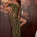 Shriya Saran Instagram - Because I love this gown by @nikitamhaisalkar Shot by @soondah_wamu Make up @makeupbymahendra7 Hair @priyanka_sherkar1