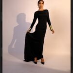 Shriya Saran Instagram - Outfit- @antithesis.in Jewellery- @bblingg_meghana @timelessjewelsby_s Rings @e3kjewelry @ishhaara Styled by- @sukritigrover Styling team- @vanigupta.23 @harshitadaga01 Shot by @ravii_dixit Make up @sakpalnilesh267 Hair @stylistsony For @lorealindia at gateway mumbai .
