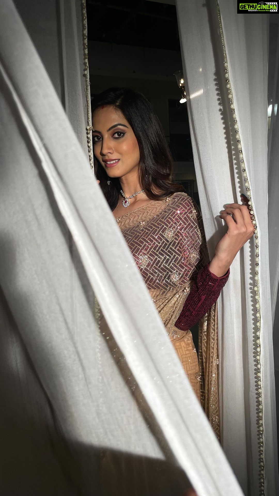 Shriya Tiwari Instagram - Kaash subeh subeh bhi itni energy rehti jitni raat me rehti hai! 😂 #reelsinstagram #reelsvideo #reels #funny #relatable #trending #trendingreels #explore #foryou #foryoupage #shriyatiwari #love #cute #actor #model #viral #viralvideos #instagood #instadaily