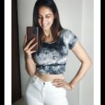 Shriya Tiwari Instagram - Living for the spotlight ✨️ . . . . . . . . . . . . . . . . . . . . . . #post #positivequotes #selflove #motivated #positivethinking #explore #feed #foryou #smile #wink #fashion #style #happiness #love #selflove #actor #model #mirrorselfie #inlovewithme #shriyatiwari #longwaytogostill