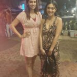 Shriya Tiwari Instagram - Whatttaaaa nighttt it wass!! Swipe to see some great people! ❤️ Thanks for inviting me @meet.d.artist i had so much funnn!!! ☺️ And also thanks for clicking my pictures. 🙈 . . . . . . . #post #sunday #sundayfunday #throwback #comedy #standupcomedy #habitat #comedyvideos #comedians #virdas #virdasforindia #sayanigupta #happiness #fun #shriyatiwari #longwaytogostill The Habitat - Comedy and Music Cafe