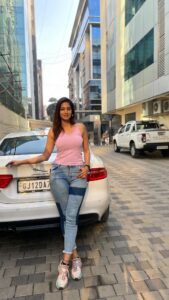 Shriya Tiwari Instagram - Felt cute bla bla bla! ❤️😉
#reels #trending #shriyatiwari #dance #dancereels #moves #sexy #hot #cute #love #instagood #instalike #instafashion #instamood #instadaily #viral #viralreels