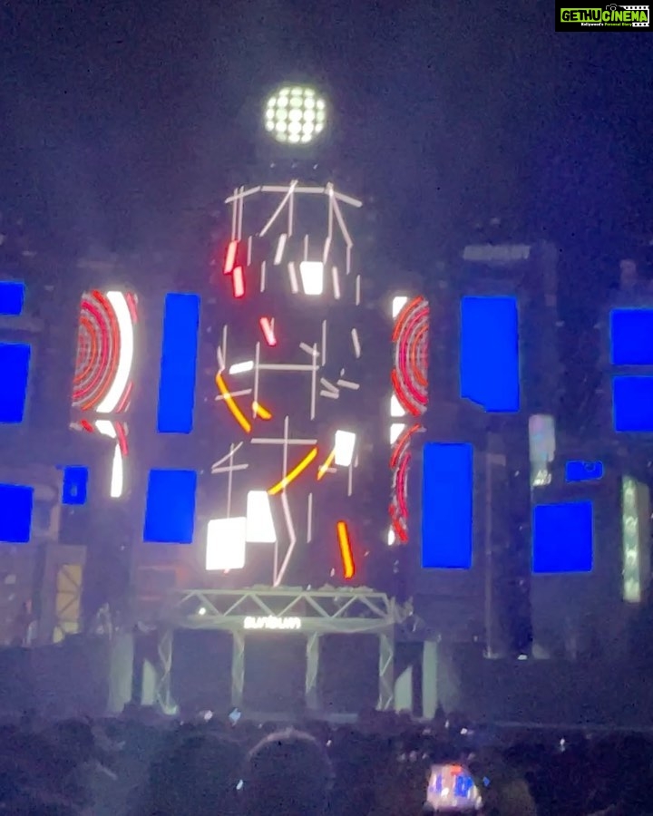 Shriya Tiwari - 1.5K Likes - Slide to see the glimpse of the event of the year 2022 - Sunburn 2022.
I am damn sure u gonna love the last slide! ā¤ļø
#post #sunburn #sunburnfestival #sunburngoa #techno #bollywoodtechno #goa #nickyromero #afrojack #funtime #party #newyear2023 #newyear #trending #feed #instagood #share #viral